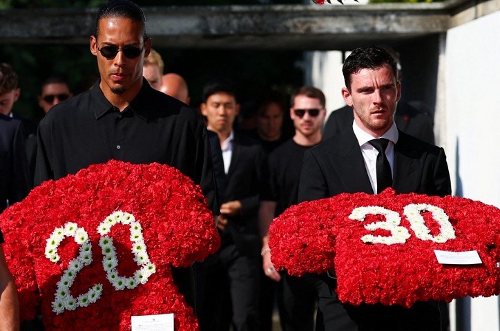 คนลูกหนังร่วมพิธีศพ อำลา ‘โชต้า’ หนสุดท้าย