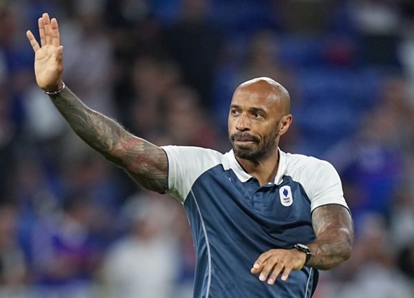 เฮียดุกเชื่อ ‘อองรี’ เหมาะสานต่อพี่ต้าคุมปืน