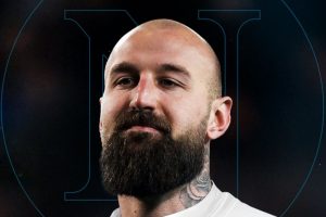 แย่งมือหนึ่งเมเร็ต! นาโปลีสอย ‘วานย่า’ เฝ้าเสายืมพ่วงซื้อขาด