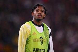 ม้าลายปัดข้อเสนอเบรเมนขอซื้อ ‘เอ็มบันกูล่า’ 8 ล.