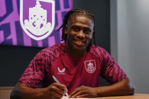 เบิร์นลี่ย์ปิดดีลคว้า ‘เชาน่า’ ปีกลาโอ้ 12 ลป.