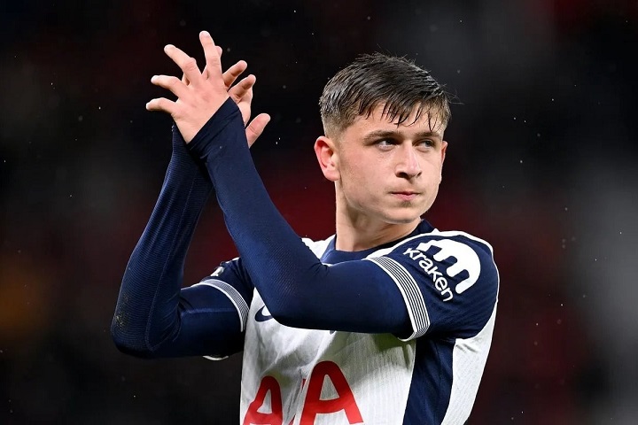 จะปล่อยเหรอ? ลือเสือเหลืองเหล่ ‘มัวร์’ ดาวรุ่งไก่