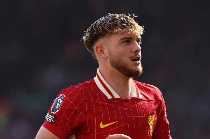 อยากเล่นเพื่อบอลโลก…’เอลเลียตต์’ รอทบทวนอนาคตกับหงส์