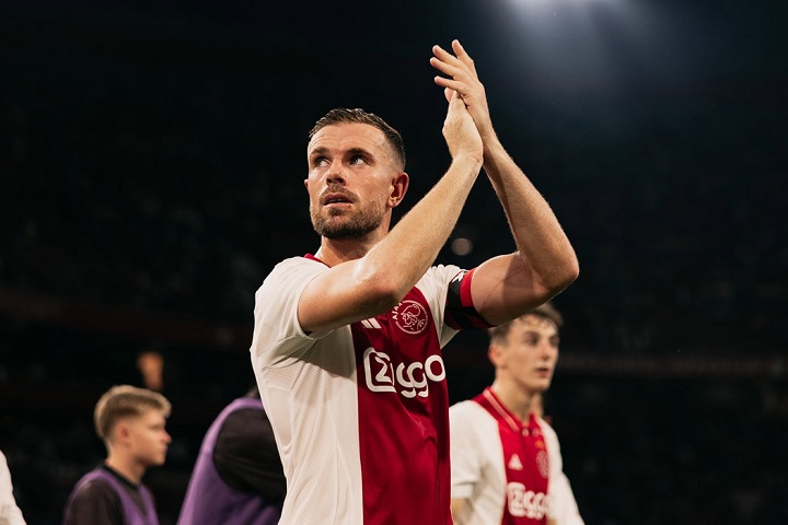 อาแย็กซ์ตกลงยกเลิกสัญญาแยกทาง ‘เฮนโด้’