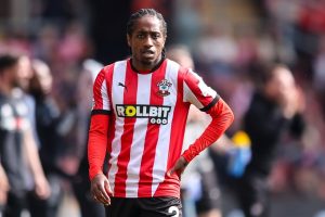 ‘เบซิคตัส’ ถอนดีล ‘ปีเตอร์ส’ หลังนักเตะขอเลื่อนตรวจร่างกาย