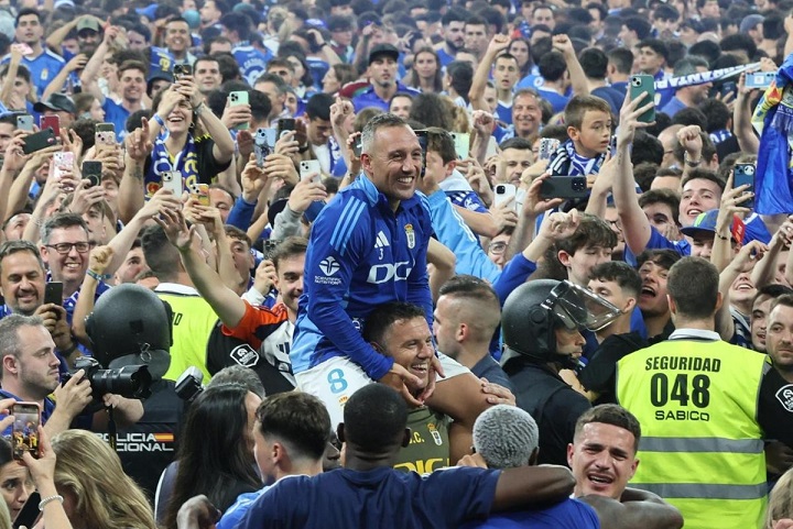 The last dance! ‘พี่สันติ’ ขอช่วย ‘โอเบียโด้’ อีกซีซั่นก่อนเลิกเล่น