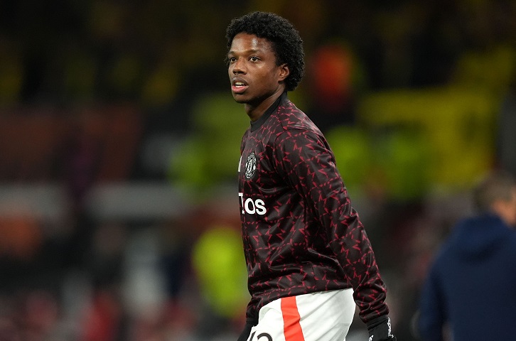 หมาป่าสะกิดผีสนคว้า ‘มาลาเซีย’