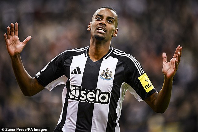 เชือดไก่ให้ลิงดู! ‘เนฟ’ เชียร์สาลิกาทำถูกไม่อ่อนข้อให้ ‘อิซัค’