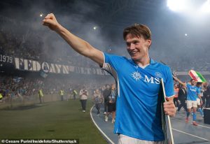 ชีวิตเปลี่ยน! ปูด ‘แม็คโท’ กระหึ่มติดโผลุ้นบัลลงดอร์