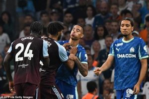 ชนวนเดือด! แฉ ‘กรีนวู้ด’ ถุยใส่ ‘โอนาน่า’ ก่อน