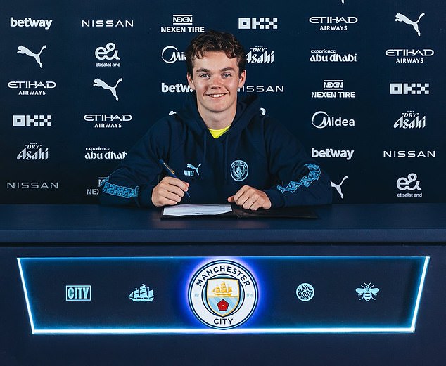 เรือถกโบโร่ส่ง ‘นีปัน’ ย้ายยืมเก็บเวล