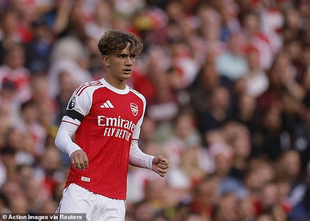 15 ปี 229 วัน! ‘ดาวแมน’ ขึ้นทำเนียบรองแข้งเด็กสุด EPL