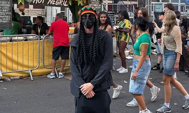 เนียนสุดๆ! ‘น้องหนาว’ แปลงโฉมลุยเทศกาลแคริบเบียน