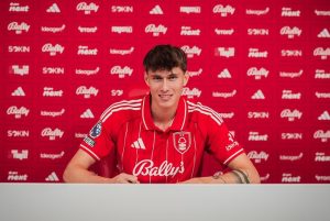 เจ้าป่าเซ็น ‘ซาโวน่า’ เติมแนวรับ 15.5 ล.