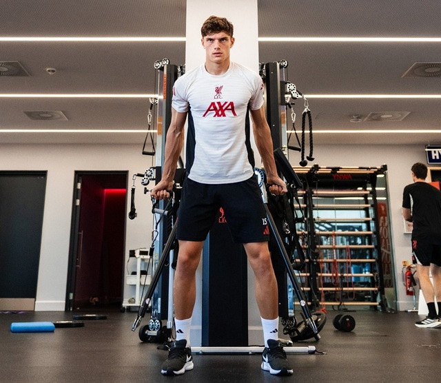 ราศีจับ! กัตจังประเดิมเรียก ‘เลโอนี่’ ติดธงเลี่ยนหนแรก