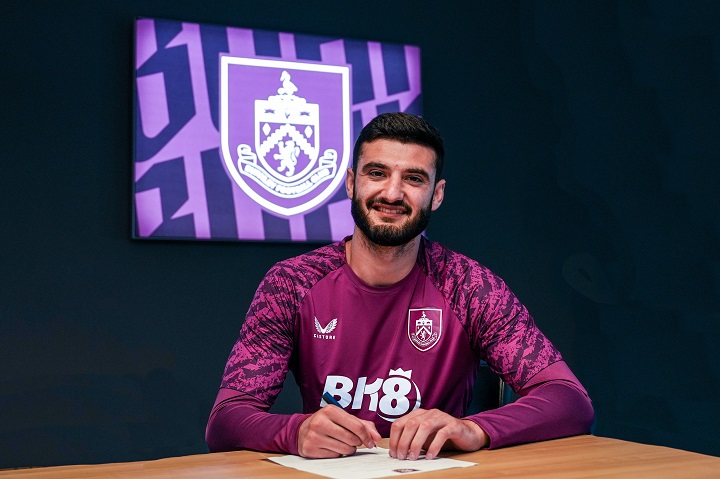 ‘โบรย่า’ ลาสิงห์ซบเบิร์นลี่ย์ 20 ลป.รวมแอดออน