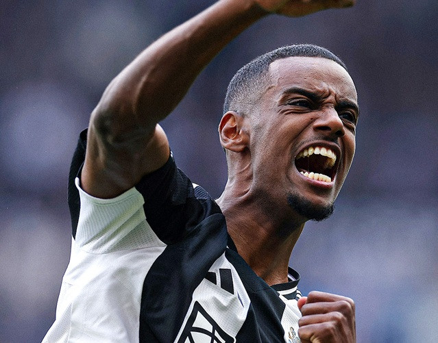 ยังไม่จบ! เมลตี..หงส์ทุบสถิติซื้อ ‘อิซัค’ ถ้านิวได้หอกใหม่