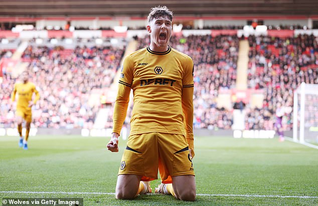 คนนี้มีใจ…สาลิกายังสน ‘สตรานด์ ลาร์เซ่น’