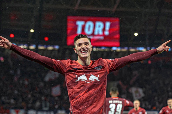 รอตรวจร่างกาย! ผีตกลงเซ็น ‘เชสโก้’ ค่าตัวรวม 85 ล.