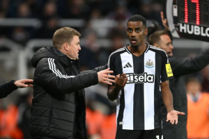 ‘ฮาว’ เตือน ‘อิซัค’ กลับตัวก่อนถึงให้ซ้อม