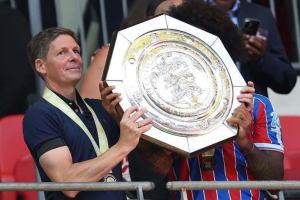 เพิ่งชูถาด… กลาสเนอร์ยัน ‘พาเลซ’ ยังต้องเสริมทัพ