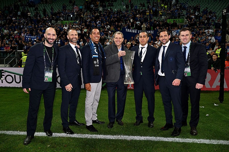 ยูฟ่าเตรียมมอบรางวัล ‘สิงห์’ คว้าแชมป์ยุโรปครบทุกรายการ