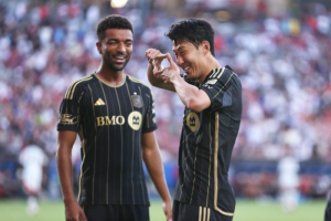 ฟรีคิกคมกริบ! ‘ซน’ เปิดซิงประตูแรกเมเจอร์ ลีก