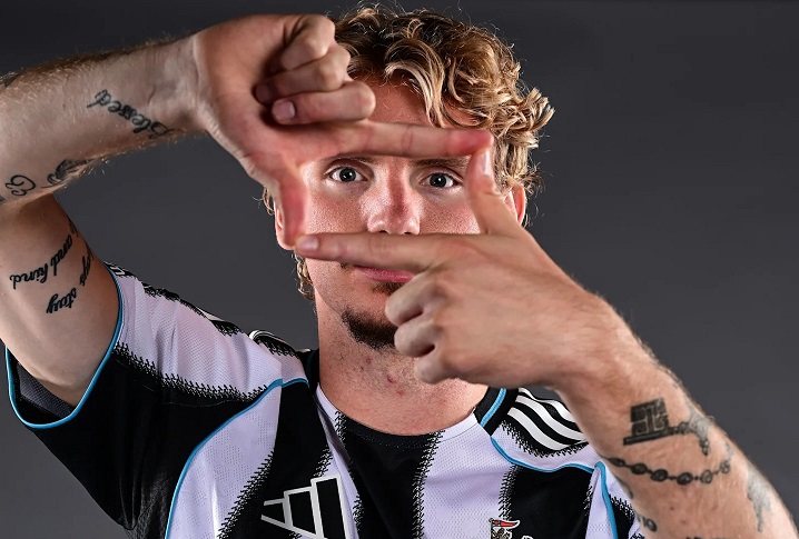 กองหน้าที่รอคอย!! สาลิกาเปิดตัว ‘น้องนิค’ 69.2 ลป.สถิติสโมสร