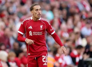 หงส์ไฟเขียวโรม่ายืมพ่วงซื้อขาด ‘ซิมิกาส’