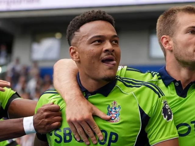 เจ้าสัวเตรียมยื่นสัญญาใหม่ตอบแทน ‘มูนิซ’