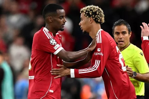 สล็อทแจงหงส์จำเป็นต้องมีทั้ง ‘อิซัค, เอกี้’