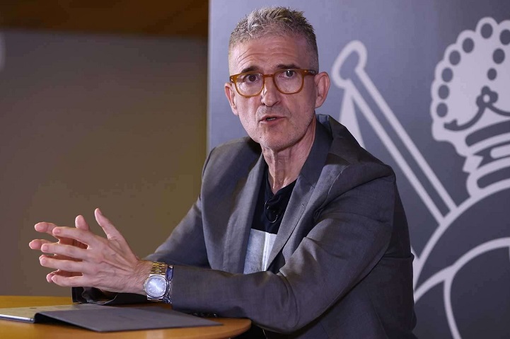 วิลล่าจ่อตั้ง ‘โอลาเบ’ สานงาน ‘มอนชี่’