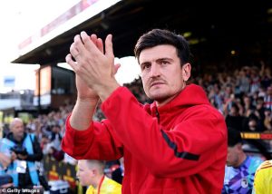 ‘แม็คไกวร์’ ป้อง ‘ชอว์’ หลังโดนด่าเปิง