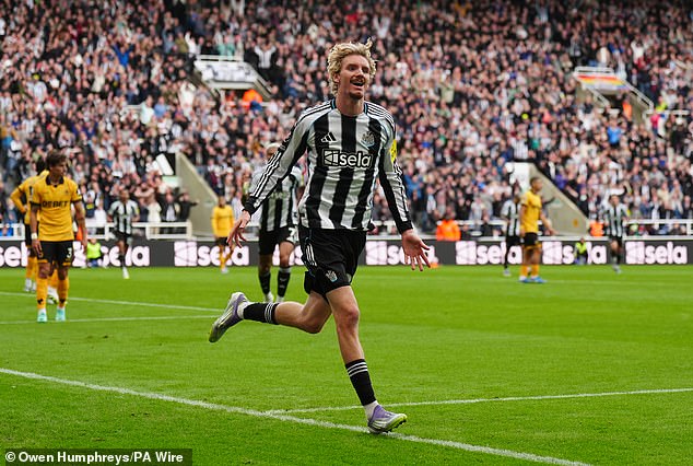 ‘ฮาว’ แจงเหตุดร็อป ‘น้องนิค’ เป็นสำรอง