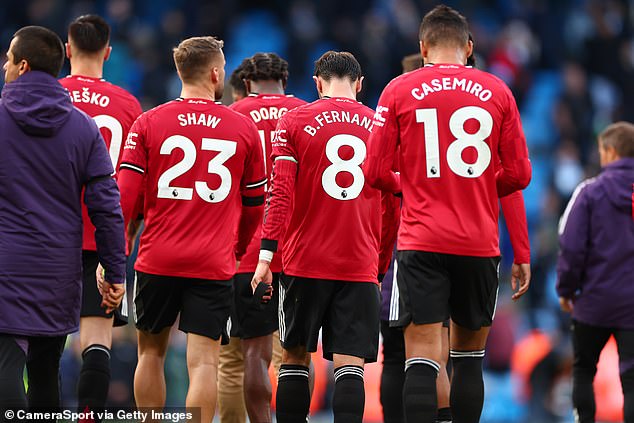 เมลเผย…แข้งผีเริ่มหมดศรัทธา 3-4-2-1 อโมริม