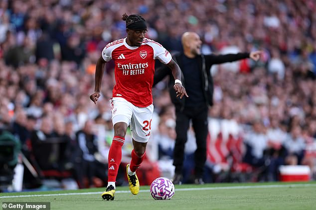 ผลัดกันเดี้ยง! ‘ปืน’ เซ็ง ‘โนนี่’ เจ็บเข่าพัก 2 เดือน