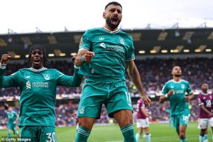 ‘บังโม’ ขึ้นแท่นดาวซัลโวจุดโทษหงส์