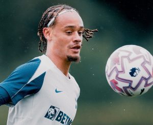 ไก่อัพเดต! ไร้แข้งเจ็บเพิ่ม-โซลันกี้ไม่ฟิต ‘ซิมอนส์-มูอานี่’ ลุ้นเดบิวต์