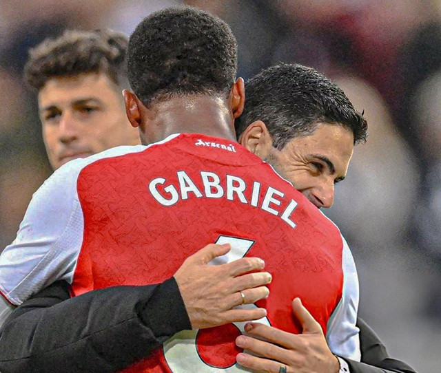 พี่ต้าชมแข้งปืน ‘สุดสะเด่า’ ดราม่าโค่นนิว