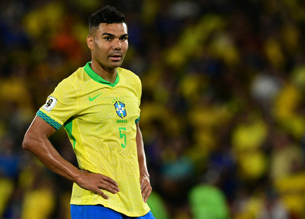 ‘คาเซ’ กลับเมืองแมนก่อนกำหนดเตรียมดวลเรือ