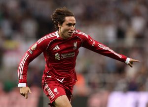 เบซิคตัสสบช่องทาบหงส์ดึง ‘เคียซ่า’