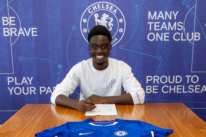 สิงห์มอบสัญญาใหม่ ‘อันท์วี่’ หลังดาวรุ่ง 3+2 ปี