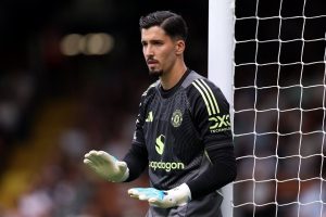 ลัมเมนส์คอยก่อน! ‘บอสเจ๋ง’ เฟิร์มส่ง ‘บายินดีร์’ เฝ้าเสาเจอเรือ