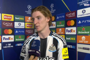 ‘กอร์ดอน’ ซูฮก ‘บาร์ซ่า’ ครองบอลเก่งสุดที่เคยเจอ