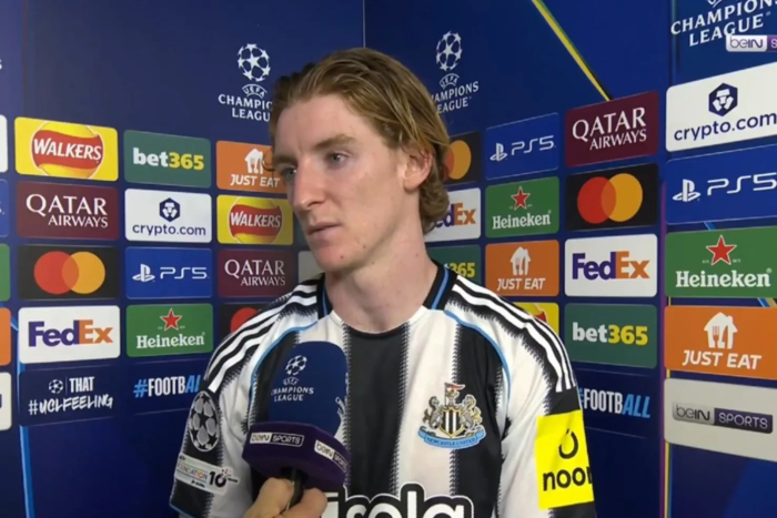 ‘กอร์ดอน’ ซูฮก ‘บาร์ซ่า’ ครองบอลเก่งสุดที่เคยเจอ