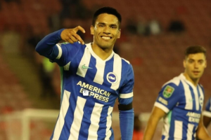 ไบรท์ตันถล่ม 6-0, เบิร์นลี่ย์แพ้ลีกวัน 2-1 ร่วงบาวคัพ