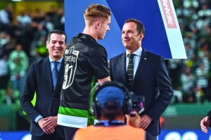 วารันดาสยัน ‘เยอเคเรส’ ยังเป็นตำนานสปอร์ติ้ง