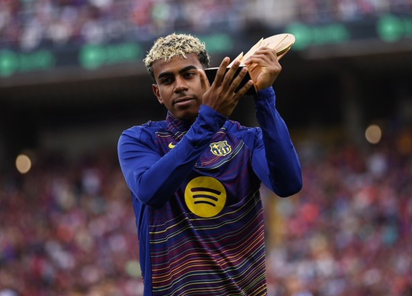 ฟลิคเชื่อปีหน้า ‘ยามาล’ ลุ้นบัลลงดอร์อีก