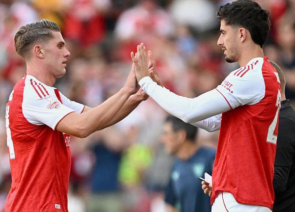 ‘ไค’ น่าไว้ใจกว่า! คาร์ร่าชี้ ‘เยอเคเรส’ ยังไม่นิ่งพอ