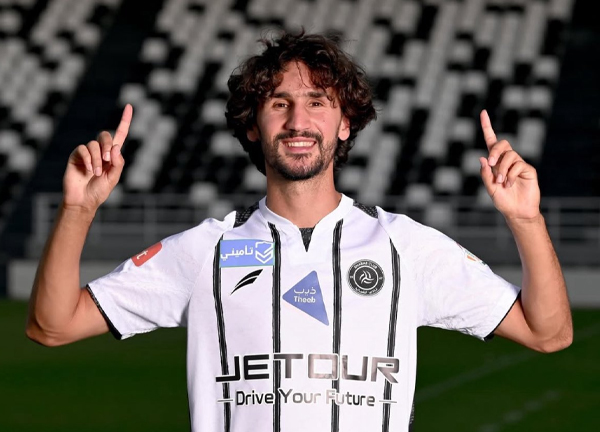 ‘อัดลี’ ลาแล้วมิลานโยกซบ อัล-ชาบับ 7 ลย.